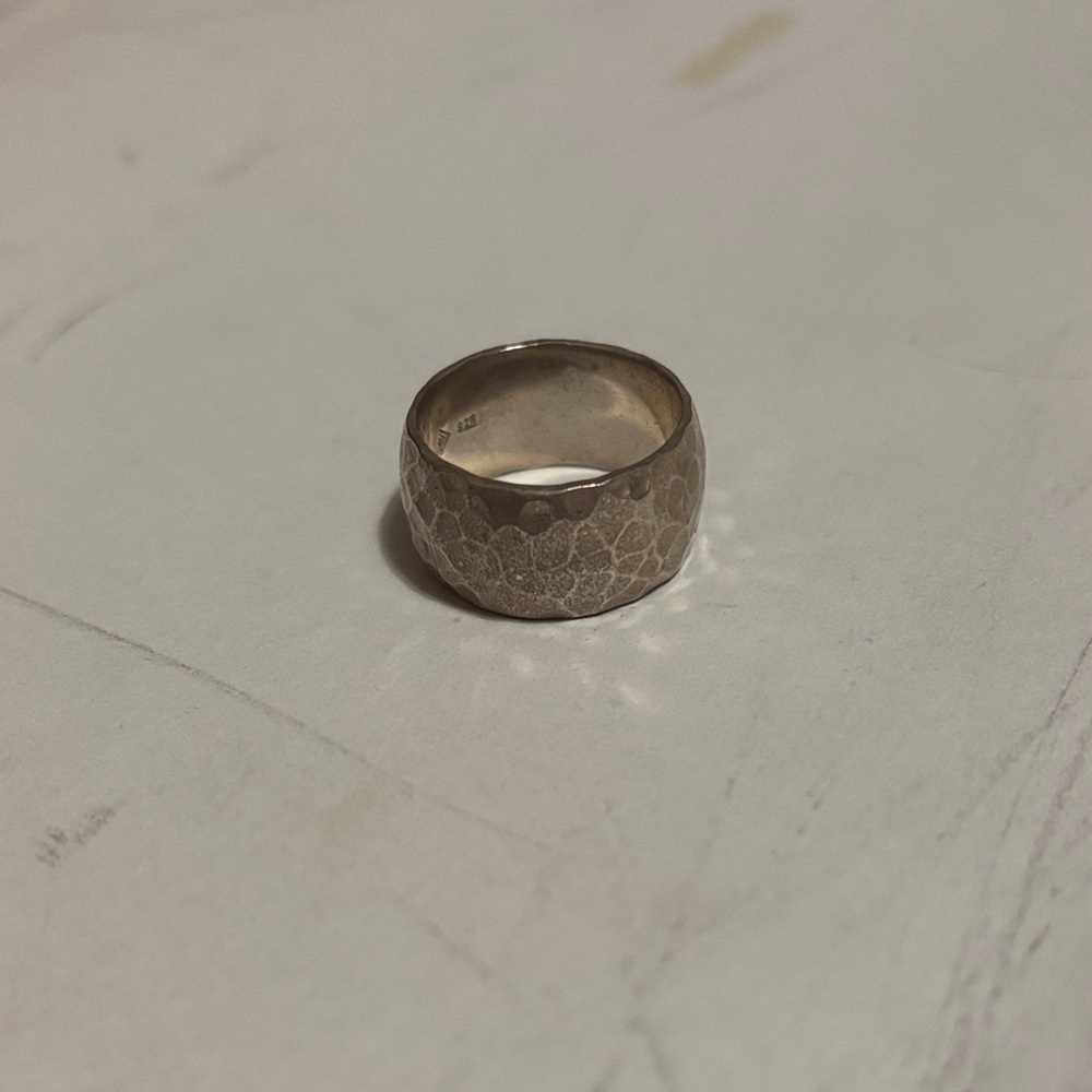 ‼️PENDING Silpada Textured Wide Silver Band Ring
